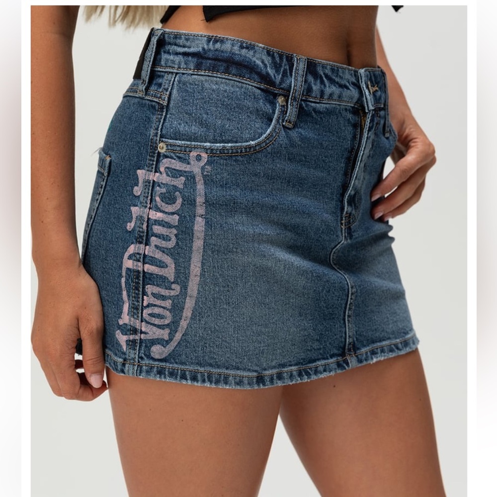 Von Dutch Y2K Low Rise Denim Micro Mini Skirt Eyeball Patch Size 30 NWT - Picture 16 of 16